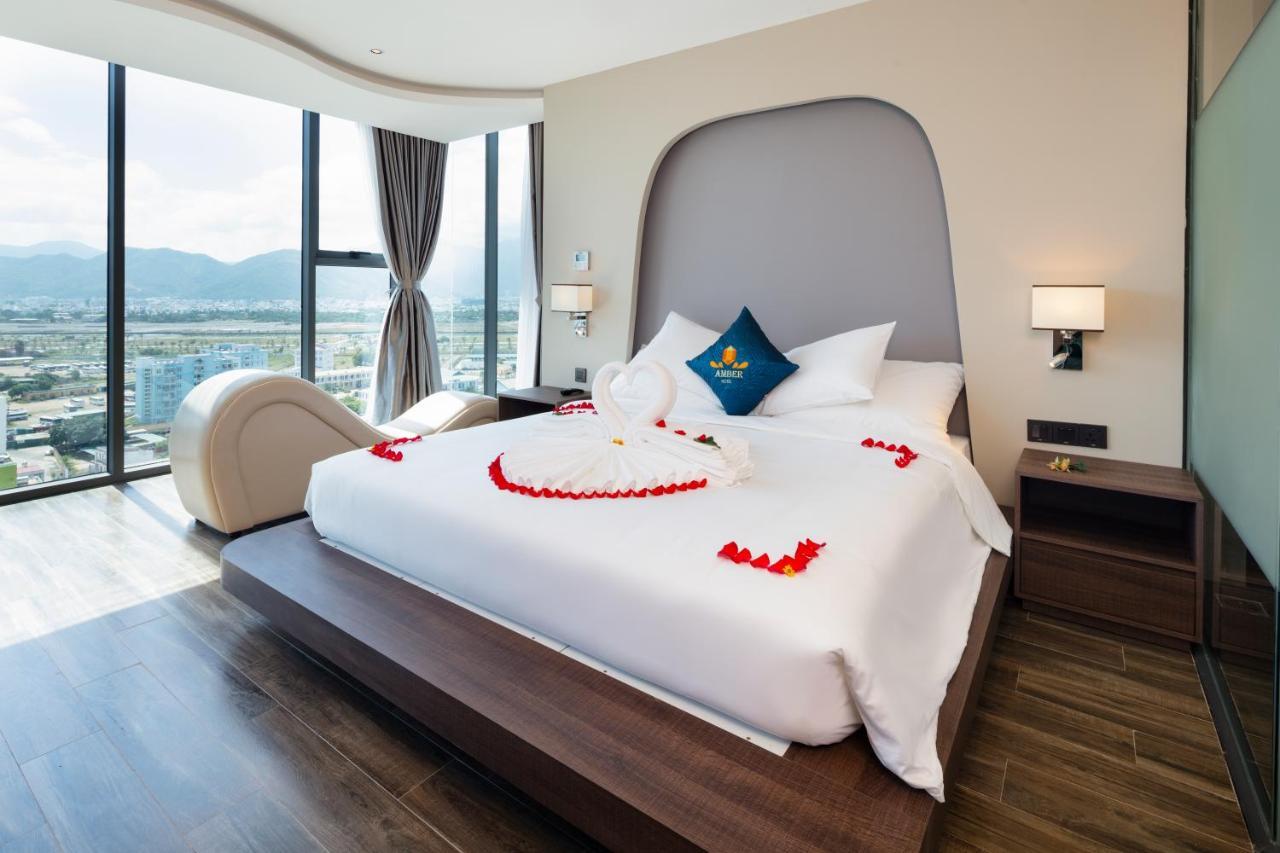 Amber Hotel Managed By Ht Nha Trang Exteriör bild