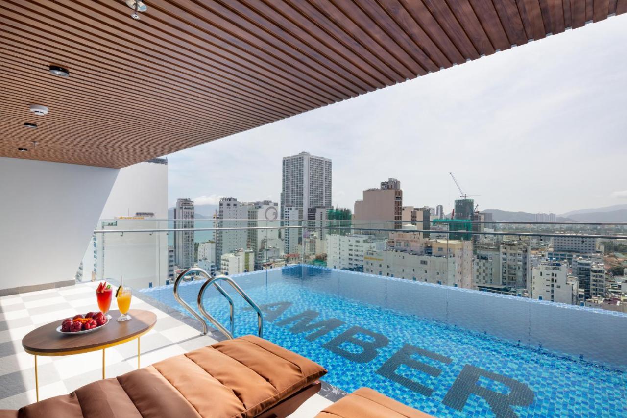 Amber Hotel Managed By Ht Nha Trang Exteriör bild
